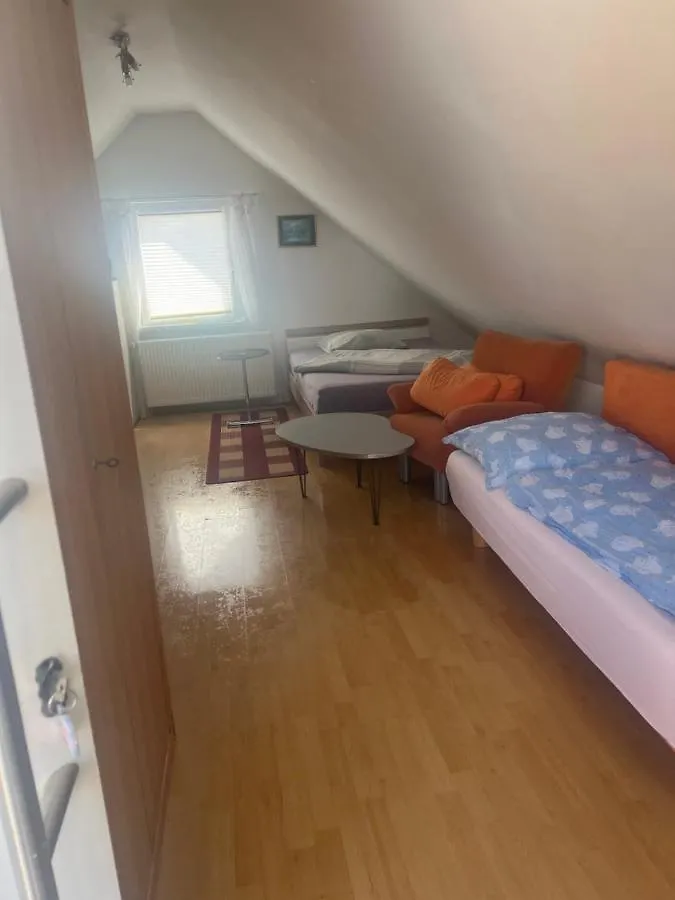 Uebernachtung Moeglichkeit Hotel Eitensheim Guest house