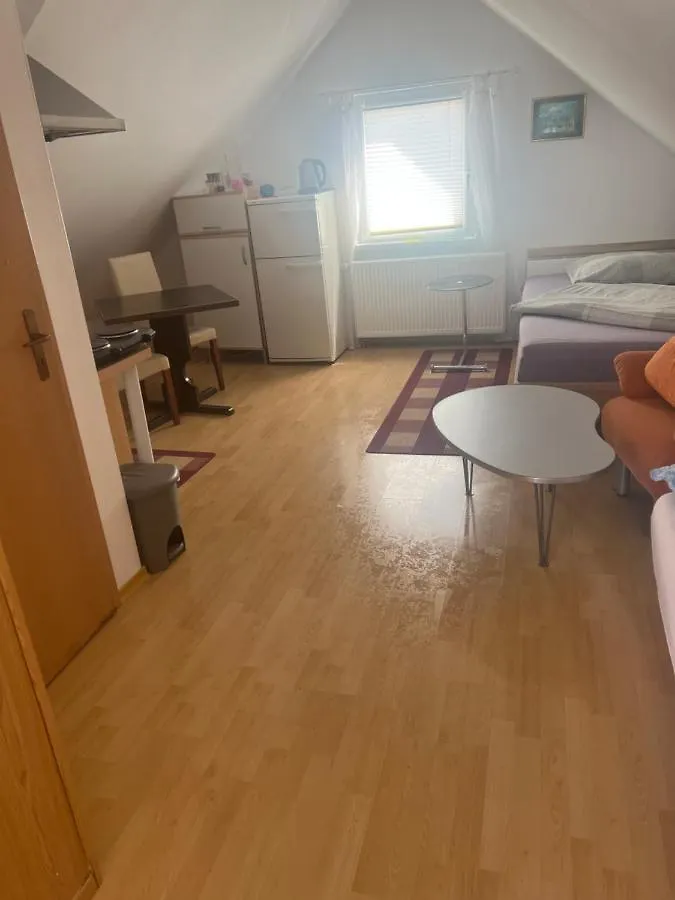 Guest house Uebernachtung Moeglichkeit Hotel Eitensheim