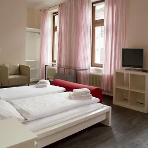https://strandlust-boardinghouse.hotelsinbremen.net